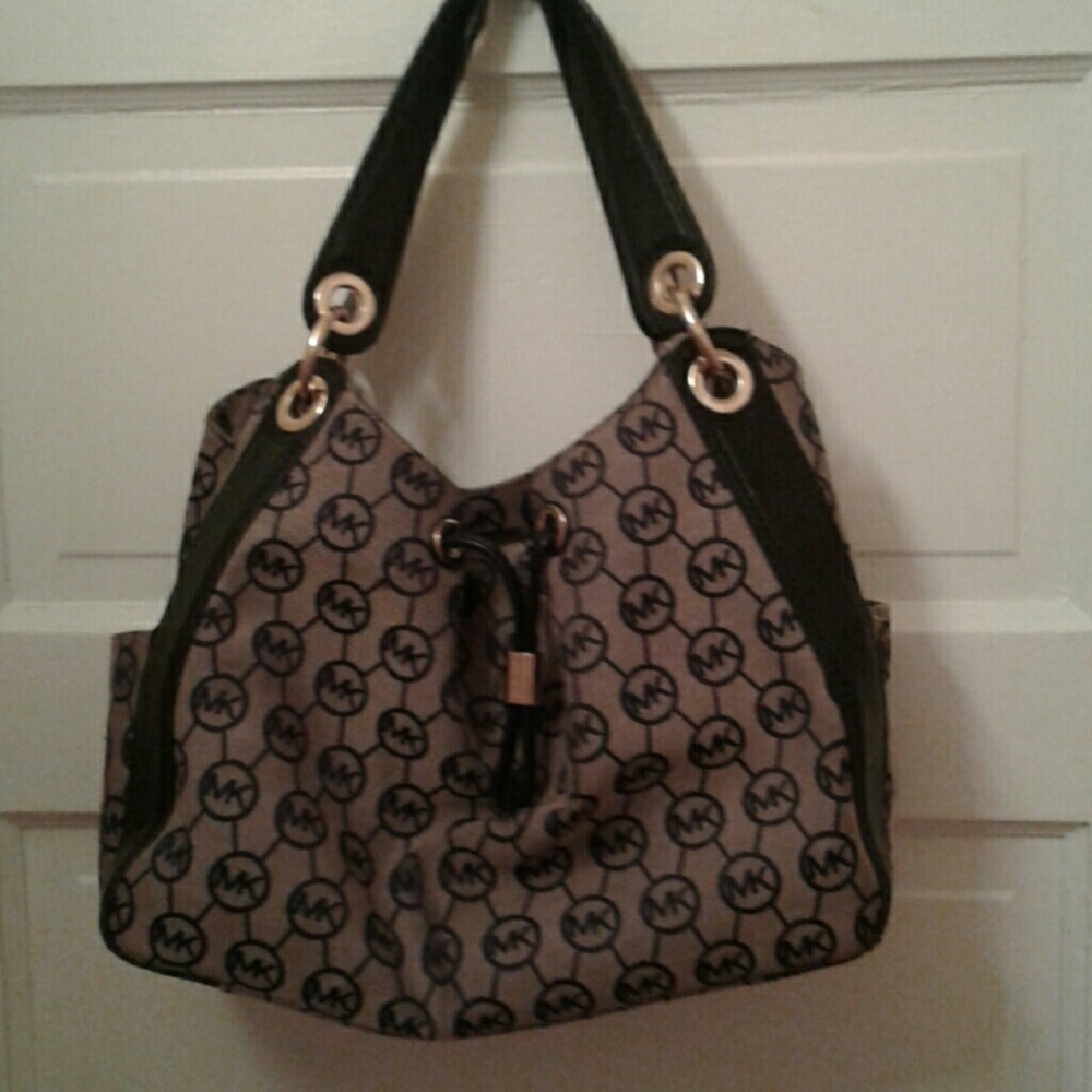 Michael Kors bag